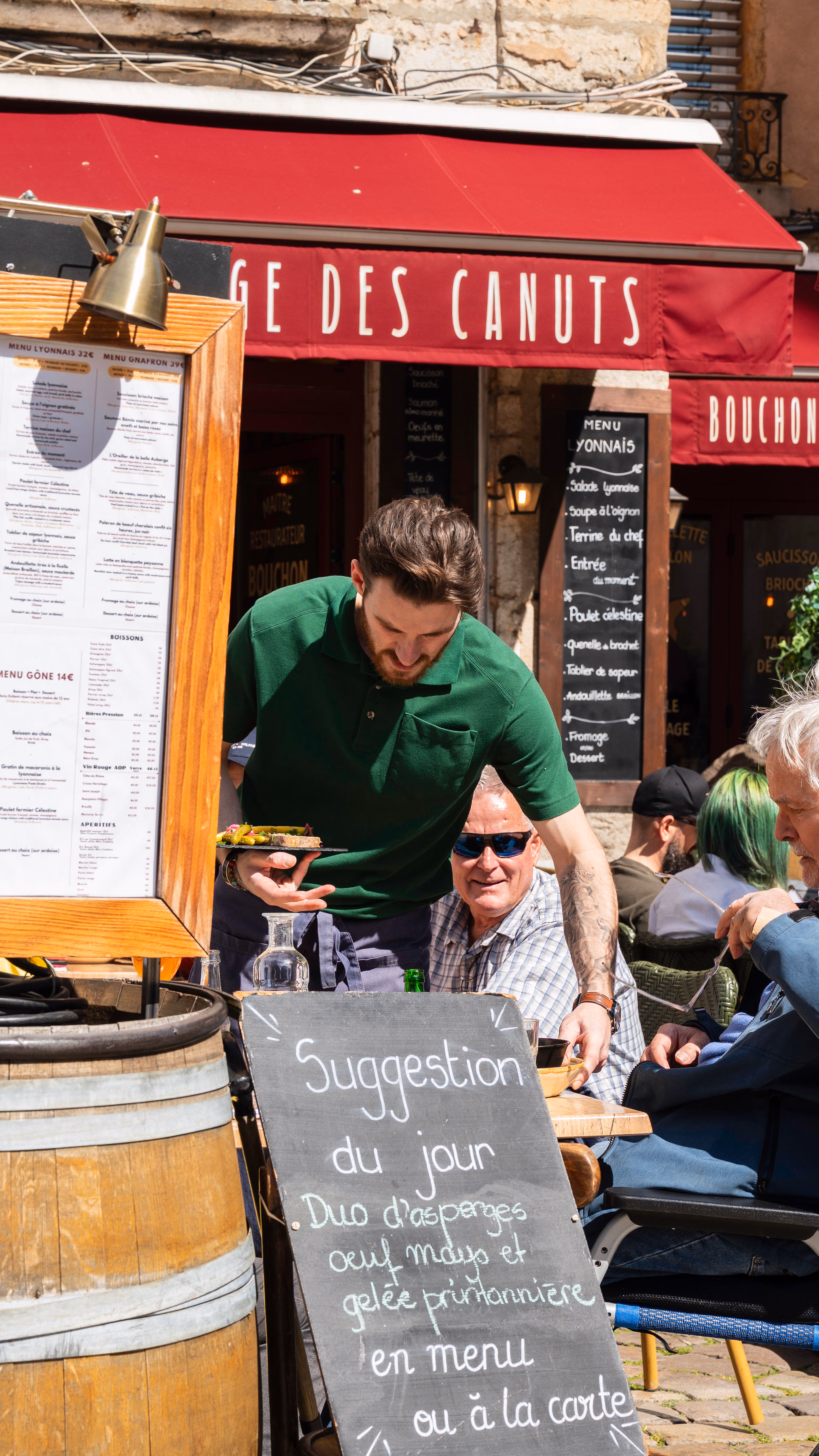 Sala del bouchon lyonnais L'Auberge des Canuts en Lyon